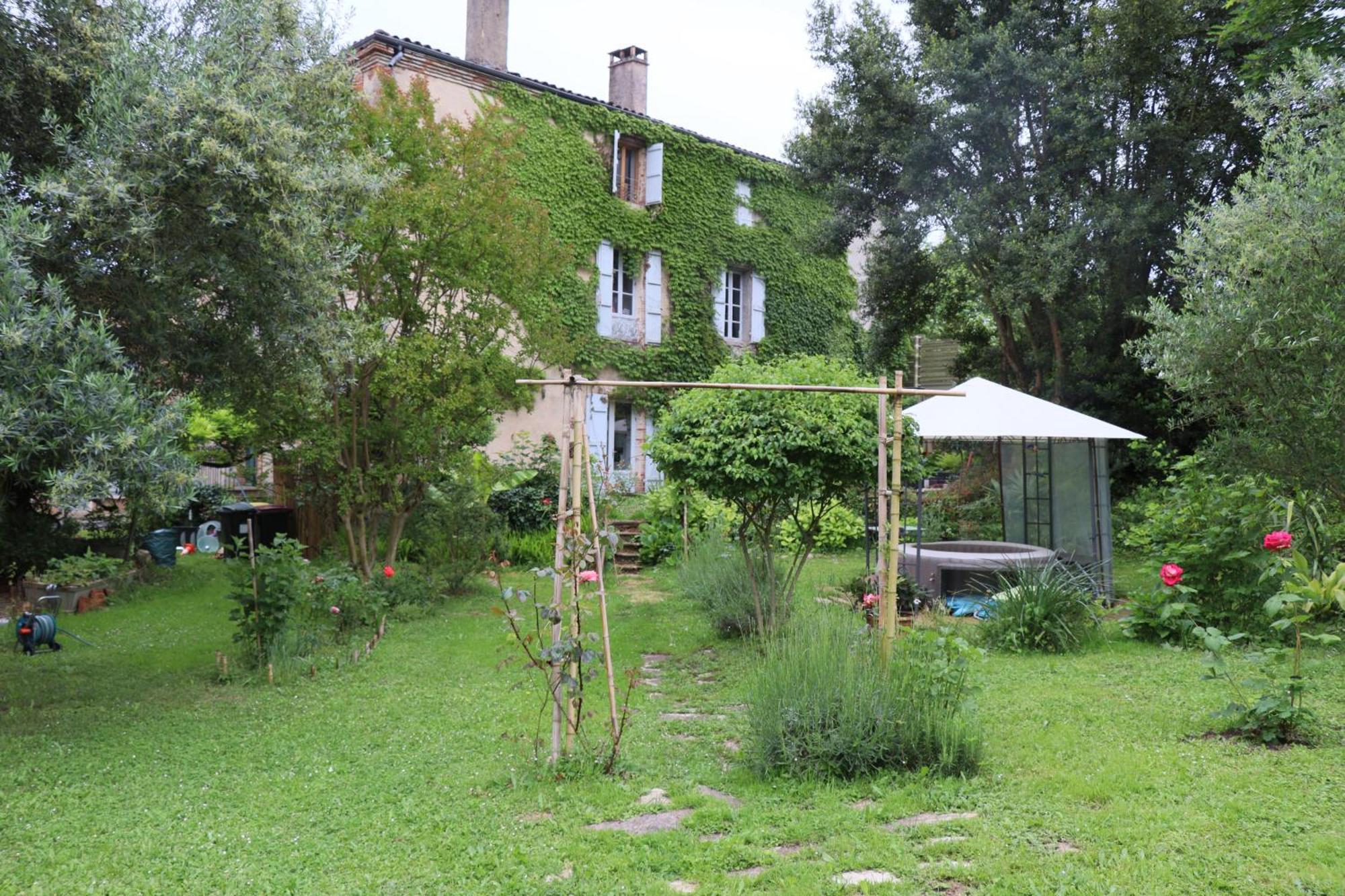 Au Jardin Bed and Breakfast Moissac Εξωτερικό φωτογραφία